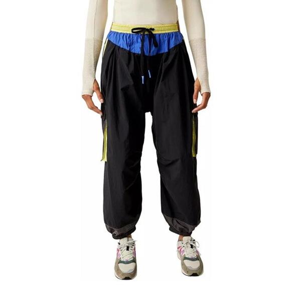 $128 Free People Movement Spring Forward Cargo Balloon Pants Black Blue Size L - Picture 4 of 6